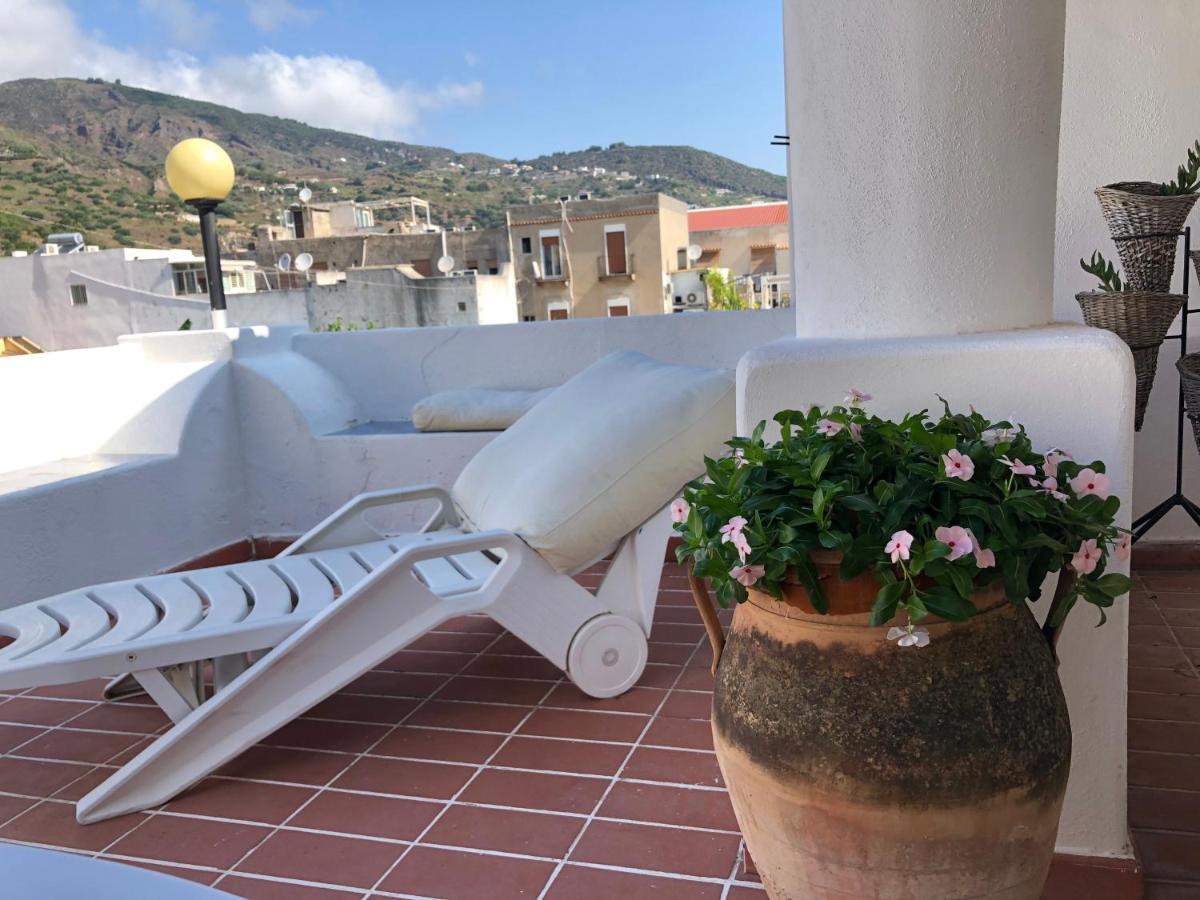 Вилла Isola - Lipari Centro Storico Экстерьер фото